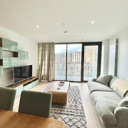 Luxury 2 Bedroom 2 Bathroom Apartment - London City Airport Esterno foto
